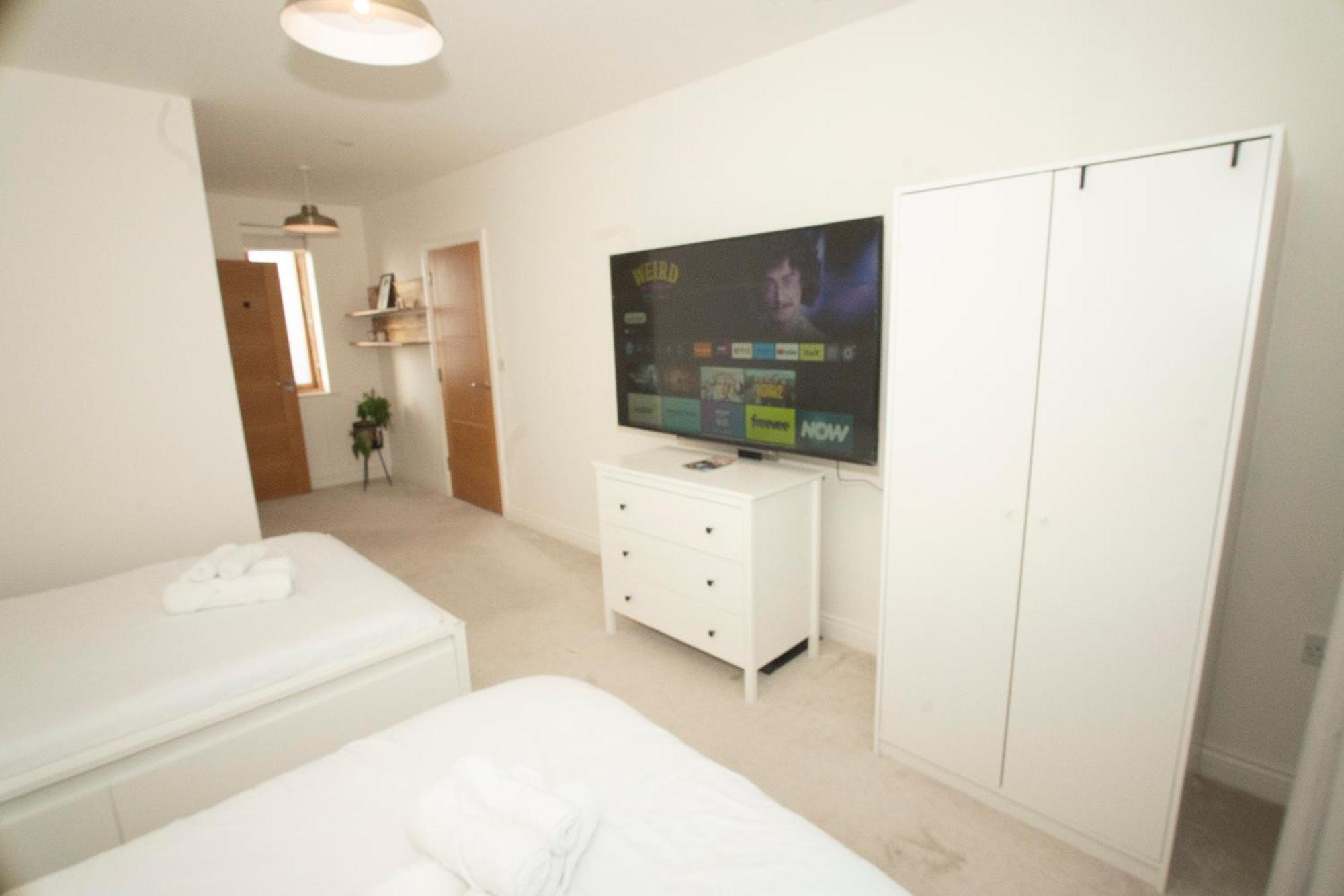 Spacious 4Br 4Ba Gated Townhouse With Balconies, Central Jq Birmingham Exterior foto