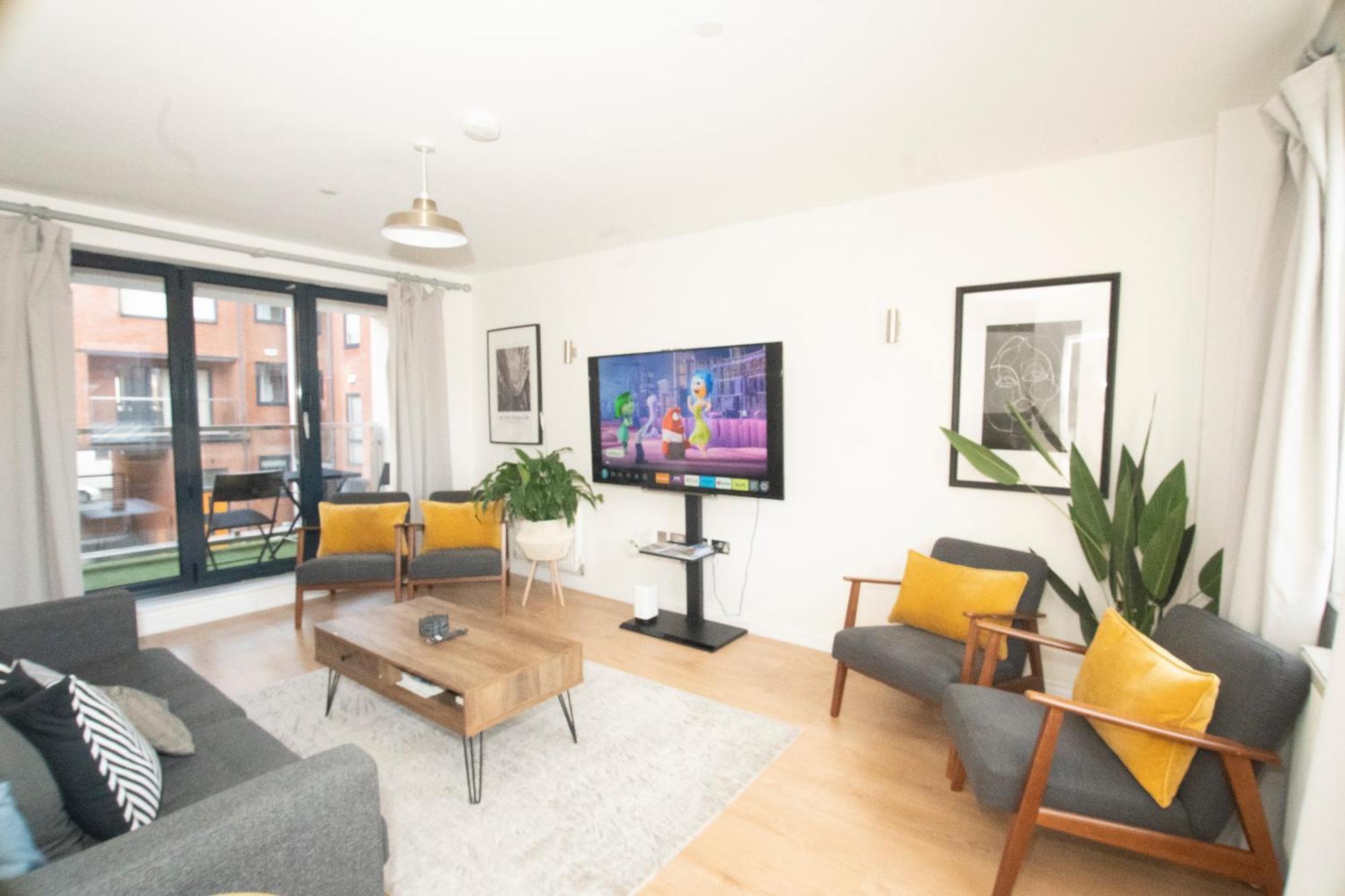 Spacious 4Br 4Ba Gated Townhouse With Balconies, Central Jq Birmingham Exterior foto